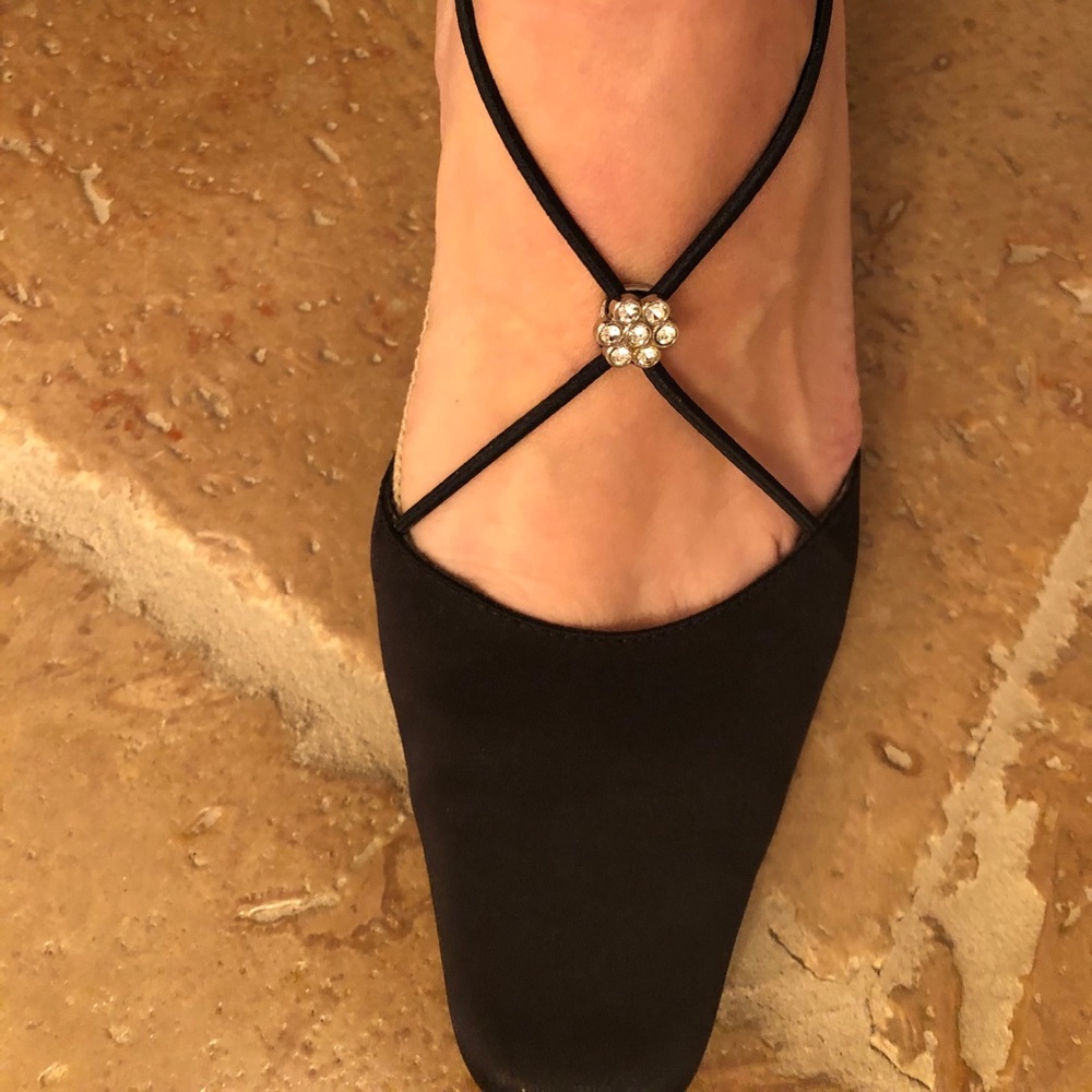 Mootsies Tootsies Black Satin Heels